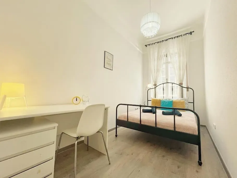Y1 Central Station Central Flat Apartment Budapest 0*,