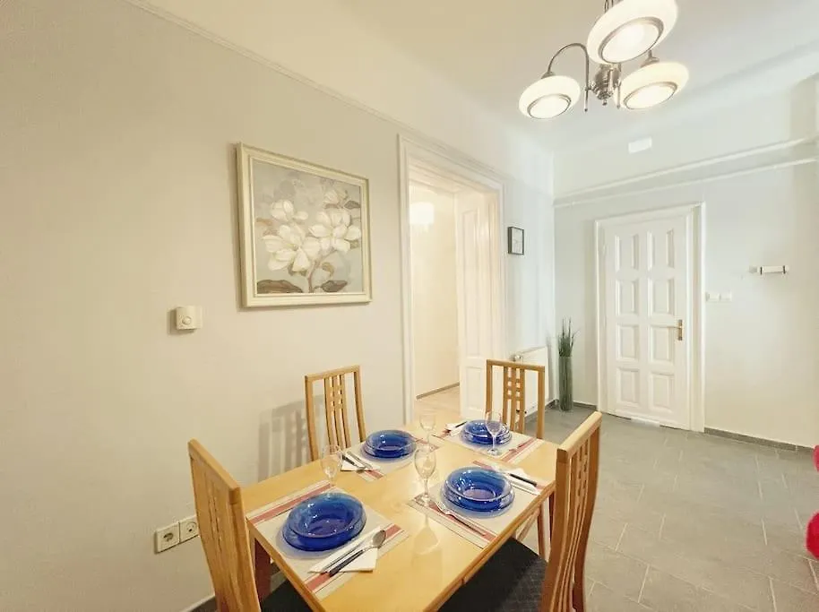 Y1 Central Station Central Flat Apartment Budapest